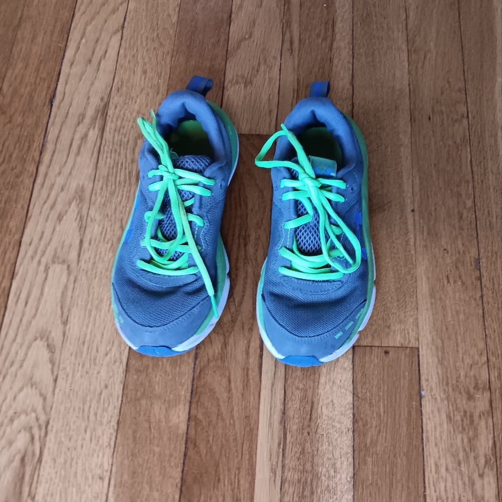 Kids Sneakers